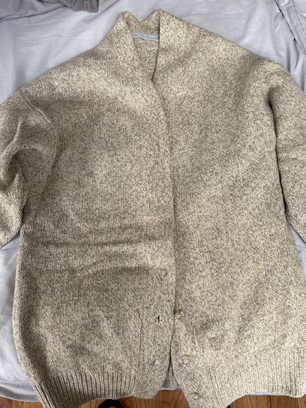 100% pure wool Classic Women's Knit Cardigan Sweater - Cream Heather